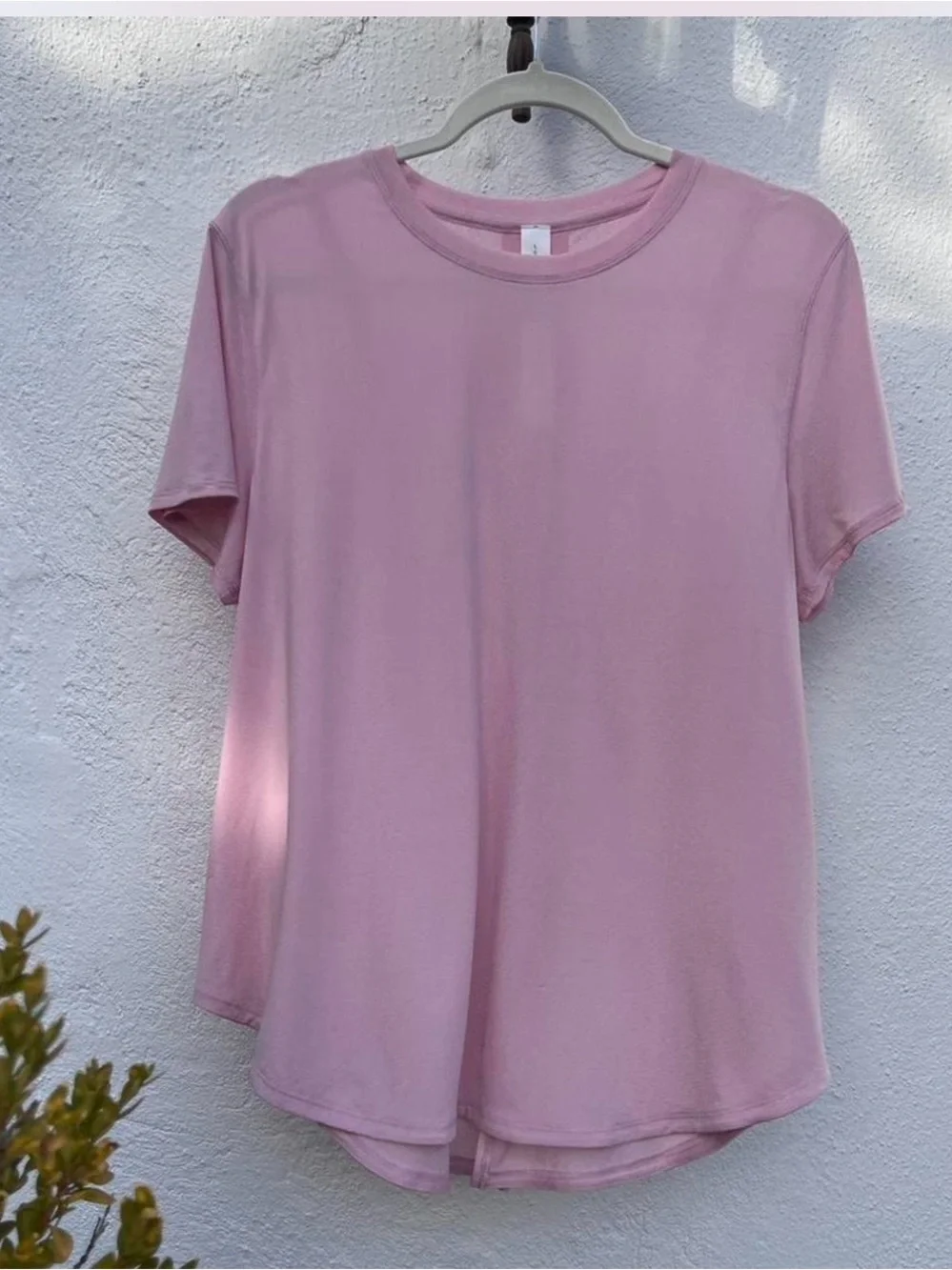 lululemon athletica Dusty Pink Short Sleeve Back-Slit Tee